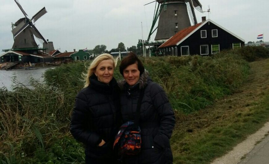 ams76